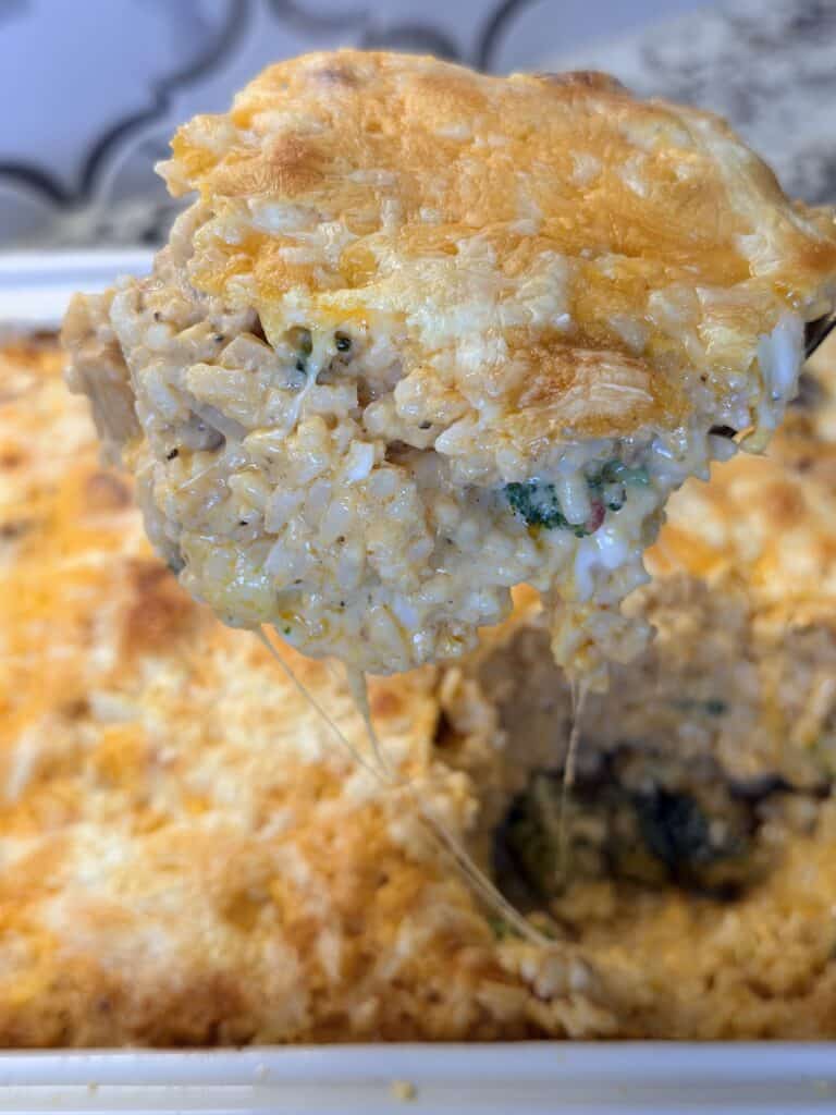 Cheesy Chicken Broccoli Rice Casserole